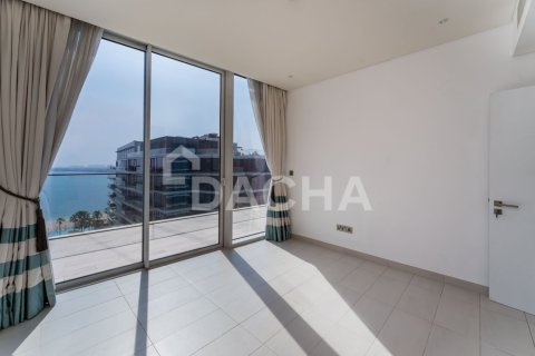 Apartment de 2 dormitorios en The Crescent, UAE No. 203694 14