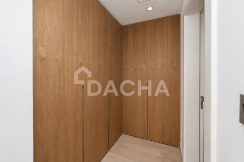 Apartment de 2 dormitorios en The Crescent, UAE No. 203694 21