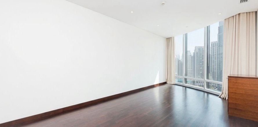 Studio Apartment in Downtown Dubai (Downtown Burj Dubai), UAE No. 216261