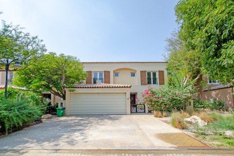Villa de 4 chambres à Green Community, UAE No. 204817