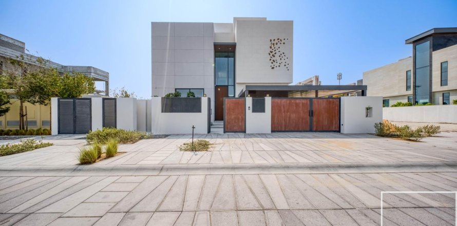 5 bedrooms Villa in La Mer, UAE No. 222550