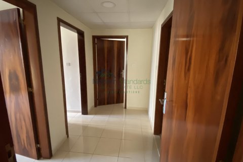 3 bedrooms Apartment in Sheikh Zayed Road, UAE No. 219403