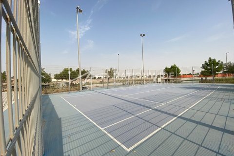 753مربع، قطعة أرض في أبو ظبي, الإمارات العربية المتحدة رقم 99135 6