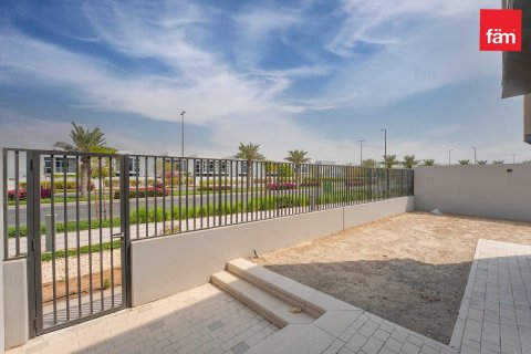 4 bedrooms Townhouse in Dubai, UAE No. 219056 11