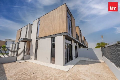 4 bedrooms Townhouse in Dubai, UAE No. 219056
