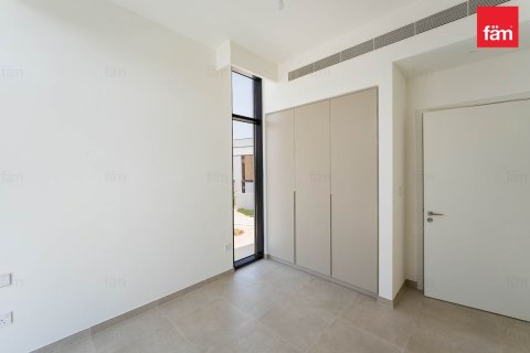 4 bedrooms Townhouse in Dubai, UAE No. 219056 3