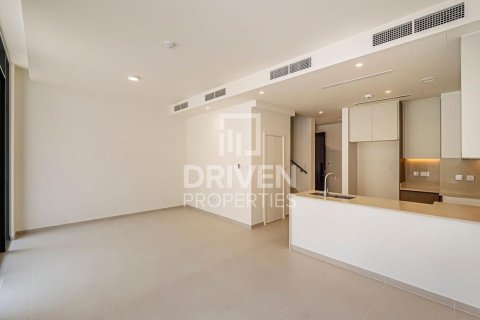 Villa de 3 chambres à EMAAR South, UAE No. 207403 4