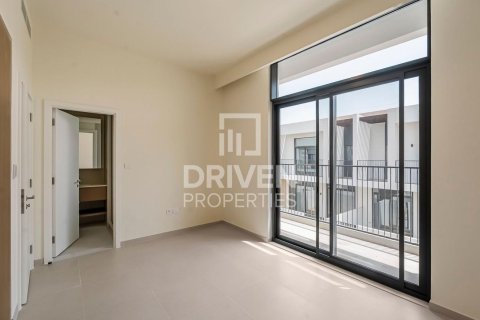 Villa de 3 chambres à EMAAR South, UAE No. 207403 7