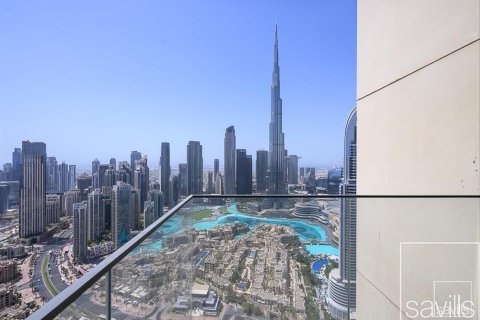 Квартира с 3 спальнями в Burj Royale, ОАЭ №217414 3