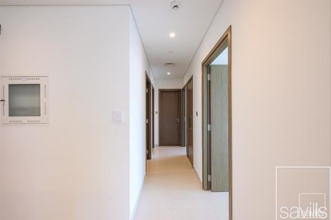 Квартира с 3 спальнями в Burj Royale, ОАЭ №217414 16