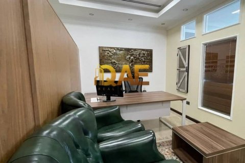 Офис 1180м² в Бизнес-Бэй, ОАЭ №4830 9