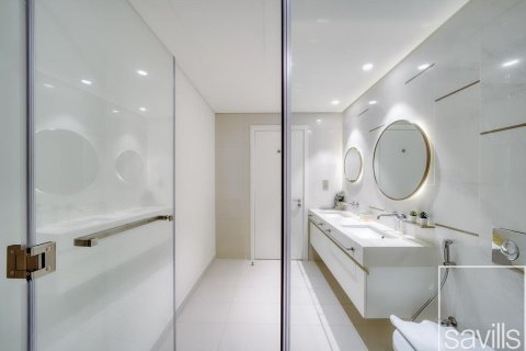 3 bedrooms Apartment in EMAAR Beachfront, UAE No. 213999 30
