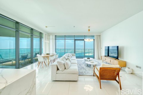 3 bedrooms Apartment in EMAAR Beachfront, UAE No. 213999 5