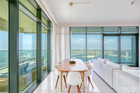 3 bedrooms Apartment in EMAAR Beachfront, UAE No. 213999 4