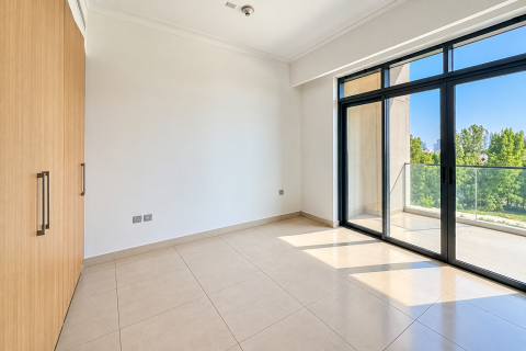 Apartment de 2 dormitorios en The Hills, UAE No. 221675 12