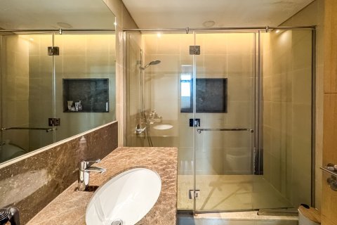 Apartment de 2 dormitorios en The Hills, UAE No. 221675 14