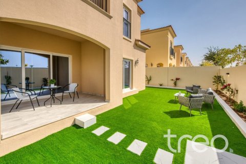 4 bedrooms Townhouse in Villanova, UAE No. 220811