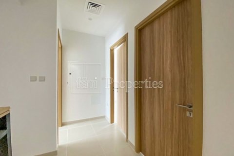 3 bedrooms Townhouse in Dubai, UAE No. 213472 8