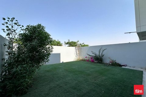 3 bedrooms Townhouse in Dubai, UAE No. 213472 11