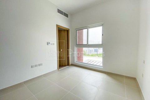 3 bedrooms Townhouse in Dubai, UAE No. 213472 9