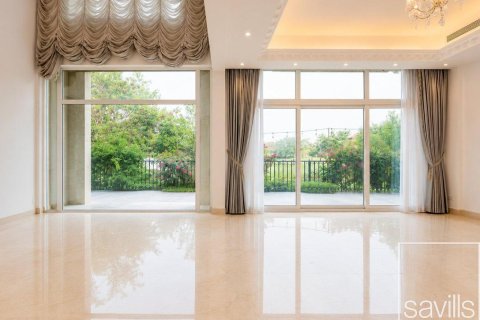 Villa de 4 dormitorios en Jumeirah Islands, UAE No. 222590 5