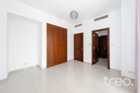 4 bedrooms Villa in Samara, UAE No. 220813 12
