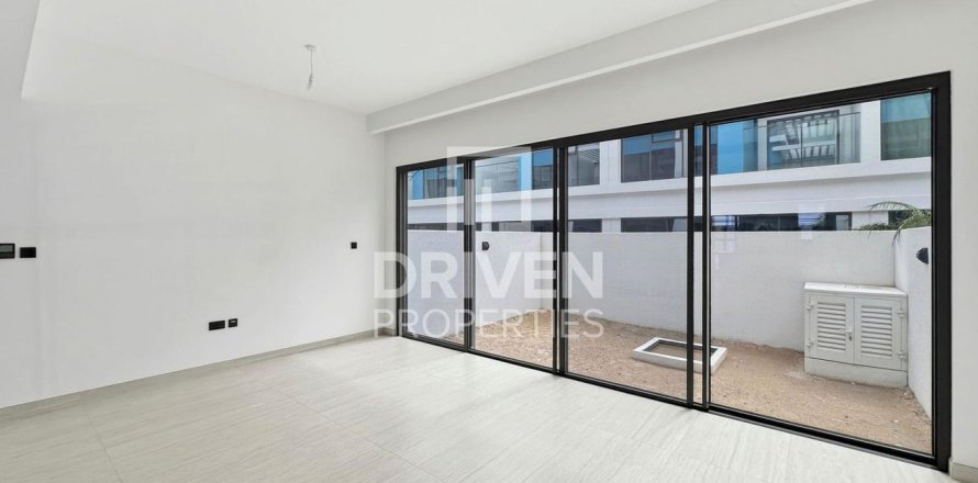 5 bedrooms Townhouse in Damac Lagoons, UAE No. 212366