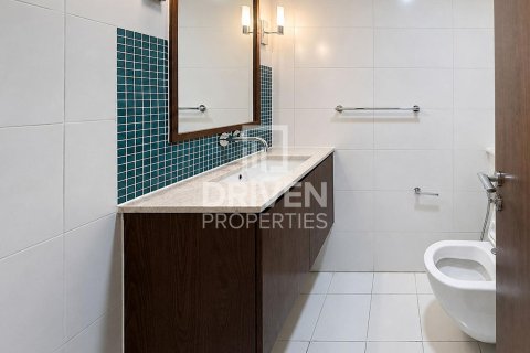 Apartment de 2 dormitorios en Oceana, UAE No. 223204 13