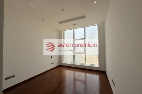 2 bedrooms Apartment in Palm Jumeirah, UAE No. 227014 18