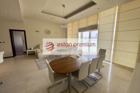 2 bedrooms Apartment in Palm Jumeirah, UAE No. 227014 15