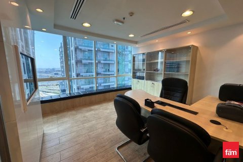 96.1m² Office in Dubai, UAE No. 216130 11