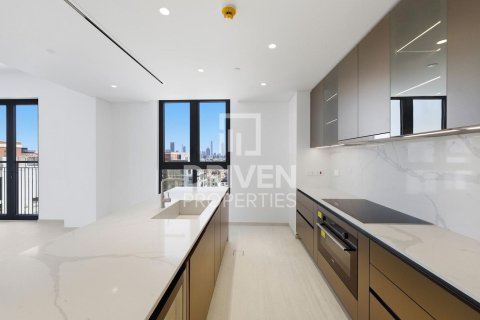 5 bedrooms Penthouse in La Mer, UAE No. 221021 8