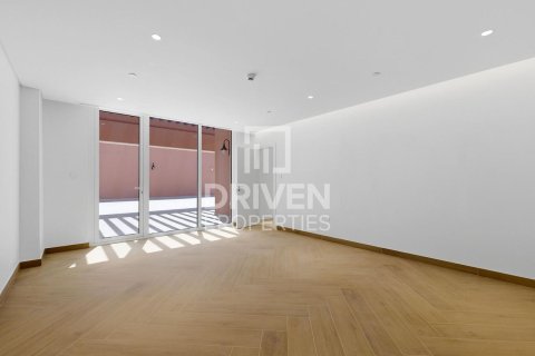 5 bedrooms Penthouse in La Mer, UAE No. 221021 21