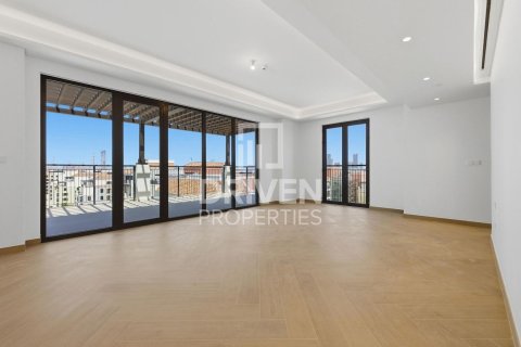 5 bedrooms Penthouse in La Mer, UAE No. 221021 6