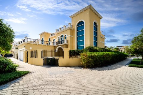 4 غرف نوم فيلا في Jumeirah Islands, الإمارات العربية المتحدة رقم 217196