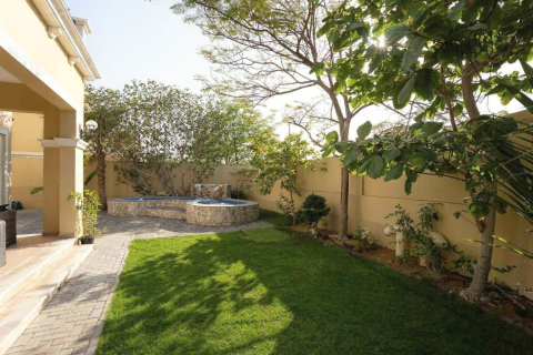 4 bedrooms Villa in Jumeirah Islands, UAE No. 217196 16
