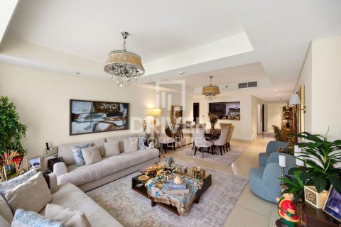 3 غرف نوم شقة في The Crescent, الإمارات العربية المتحدة رقم 212124 3