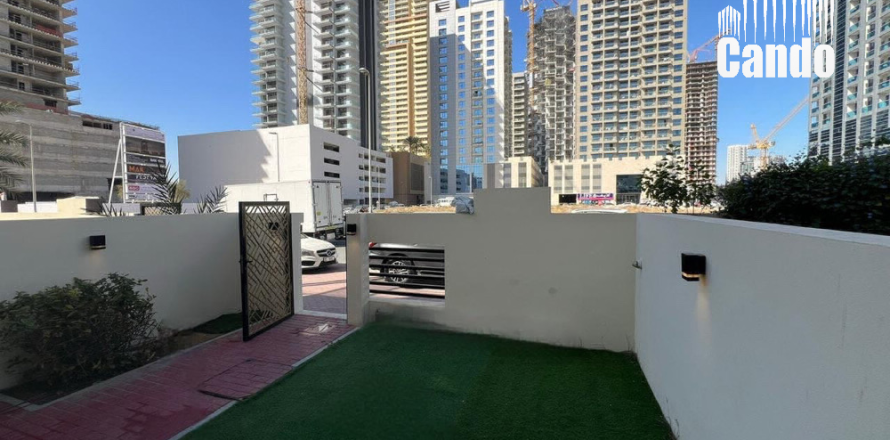 4 غرف نوم فيلا في دائرة قرية جميرا, الإمارات العربية المتحدة رقم 70638