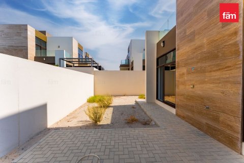 4 bedrooms Townhouse in Dubai, UAE No. 213195 10