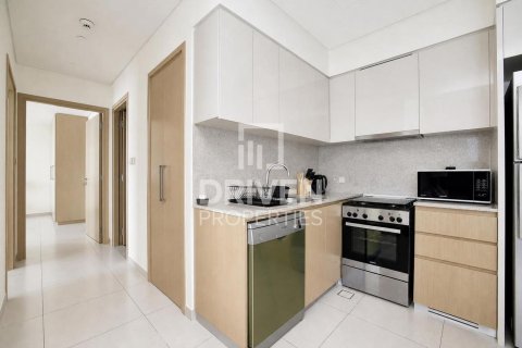 2 bedrooms Apartment in Burj Royale, UAE No. 211256 8