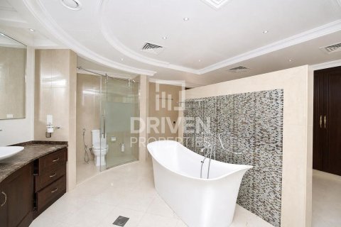 Villa de 5 chambres à Signature Villas, UAE No. 217587 24