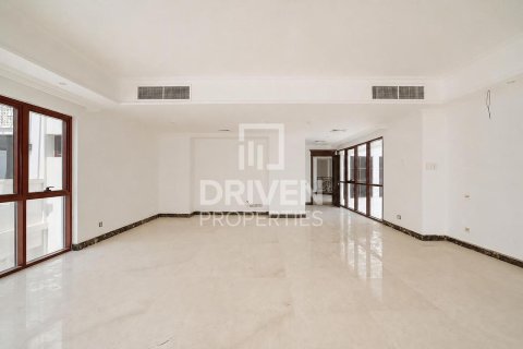 Villa de 5 chambres à Signature Villas, UAE No. 217587 13