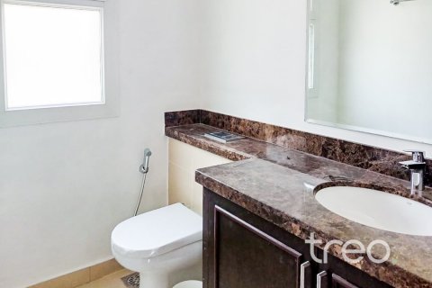 3 bedrooms Townhouse in Bella Casa, UAE No. 220895 10