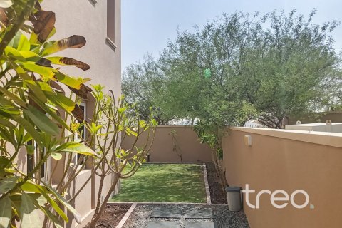 3 bedrooms Townhouse in Bella Casa, UAE No. 220895 13