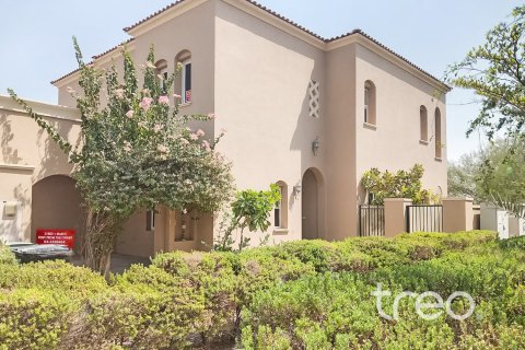 3 bedrooms Townhouse in Bella Casa, UAE No. 220895