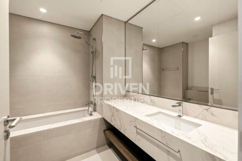 Квартира с 3 спальнями в EMAAR Beachfront, ОАЭ №211333 28