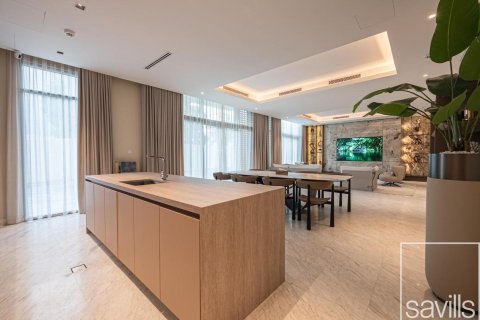 Villa de 5 dormitorios en District One, UAE No. 222612 9