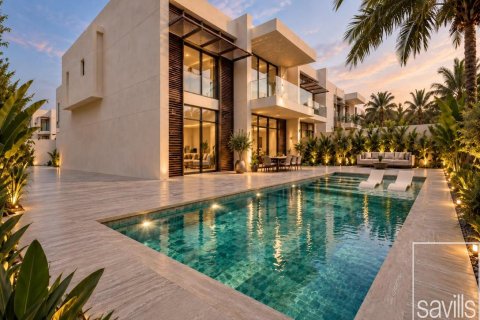 Villa de 5 dormitorios en District One, UAE No. 222612 3