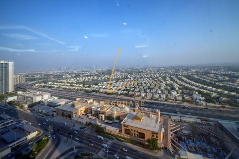 252m² Office in Jumeirah Lake Towers, UAE No. 211170 25