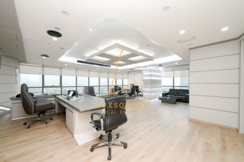252m² Office in Jumeirah Lake Towers, UAE No. 211170 8